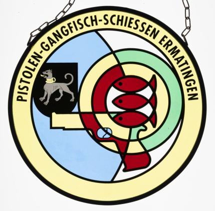 Glasmalerei: Runde Bildscheibe vom Pistolen-Gangfisch-Schiessen in Ermatingen, Schenkung des Thurgauer Kantonalschützenverbands