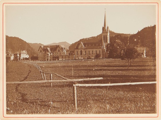 Fotografie: Katholische Kirche Maria-Lourdes in Dussnang