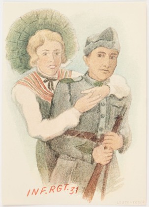 Postkarte: Frau in Thurgauer Festtagstracht mit Radhaube, einen Soldaten des Thurgauer Infanterie-Regiments 31 umklammernd